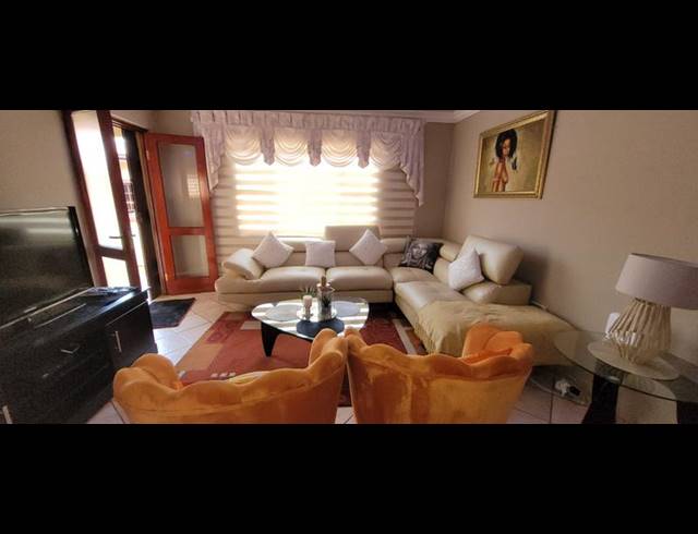 4 BEDROOM CLUSTER FOR SALE IN LIEFDE EN VREDE